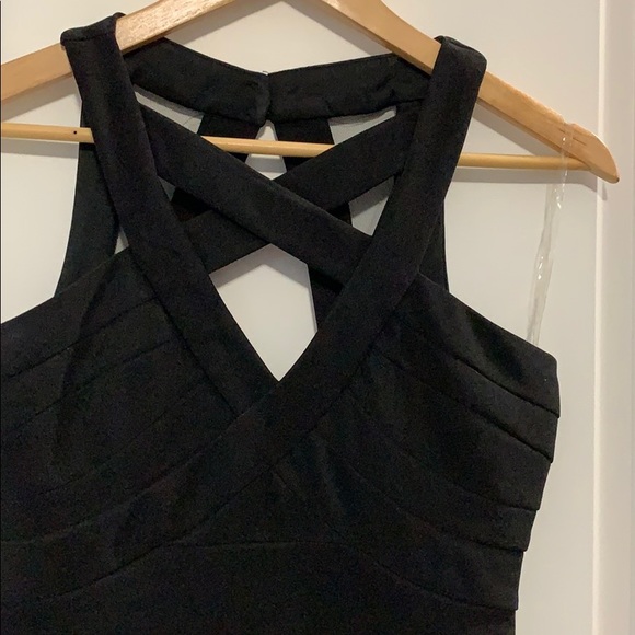 Perfect little black dress - Picture 2 of 3